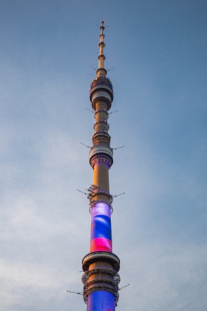 Останкинская башня окрасится в цвета российского флага