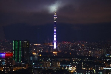 Останкинская телебашня включит праздничное световое шоу ко Дню города